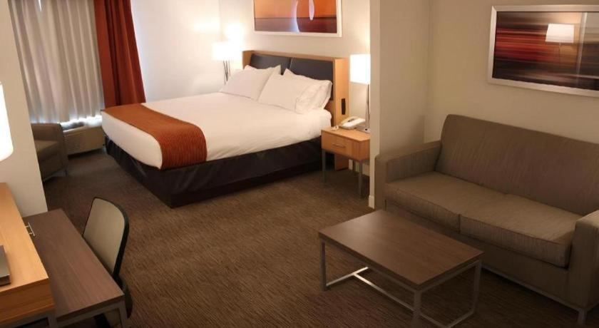 Holiday Inn Express Munising-Lakeview Hotel By Ihg Exterior photo